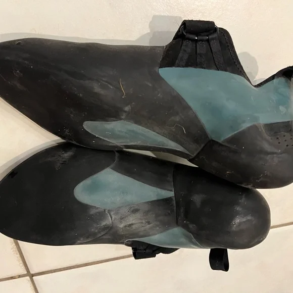 butora Gomi climbing shoes.mens. Not La Sportiva. - Picture 13 of 13